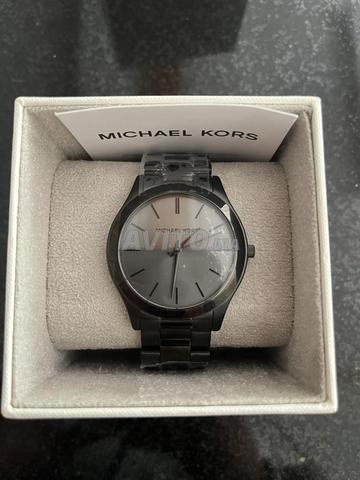 Michael Kors -Oversized Slim Runway Black-Tone