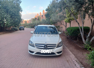 Mercedes B180,Modèle 2012–Excellent état–WW Maroc