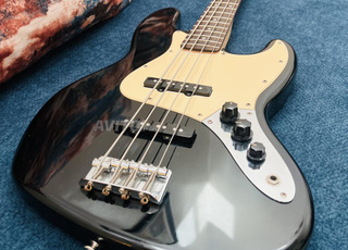 Squier by Fender Guitare Bass Jazz Affinity