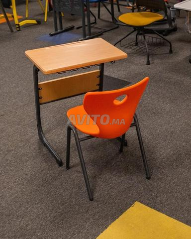 Tables scolaires 1 et 2 places  Prêtes à livrer 