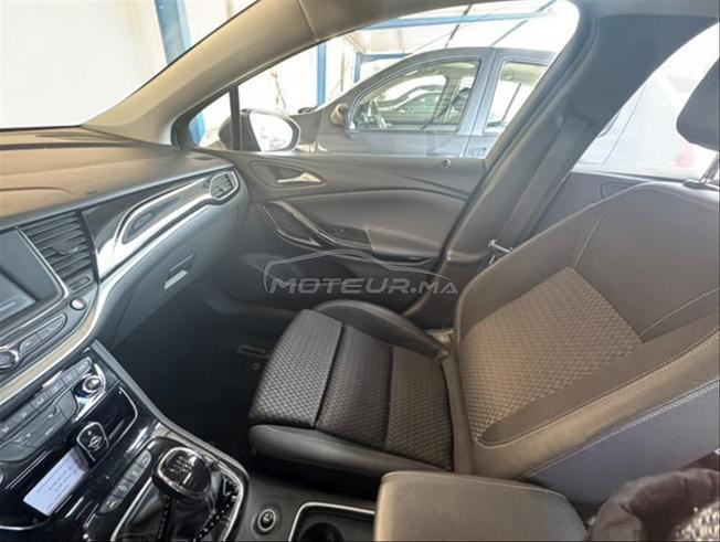 Opel Astra Diesel Manuelle 2019 à Oujda