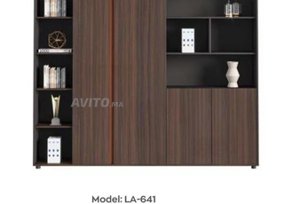 Bibliothèque en bois \ table de réunion \ bureau