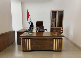 🖼️ مكتب أنيق بتفاصيل عصرية