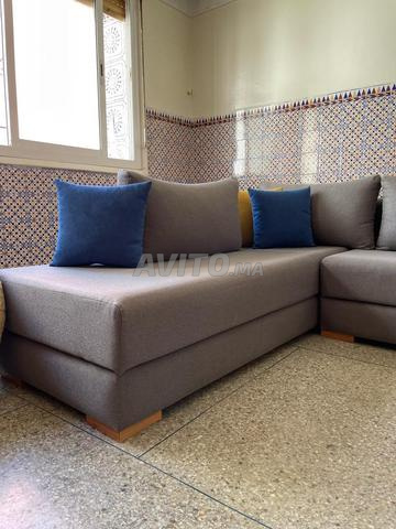 Salon et chambre à coucher à vendre - 2