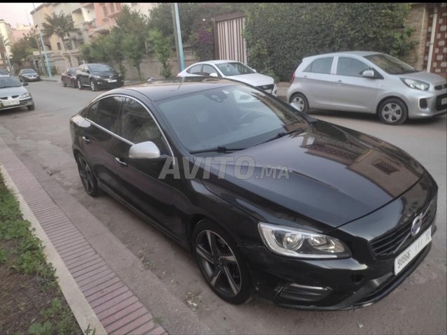 VOLVO S60 R-DESIGN A VENDRE
