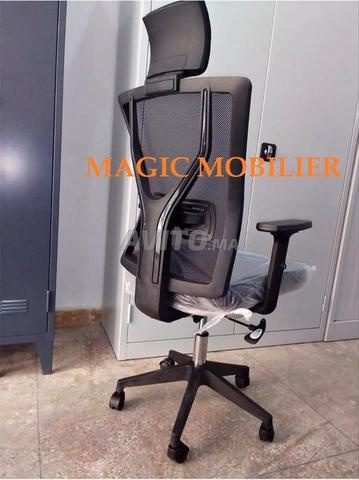 Chaise Importation/Locale En Mesh Et En Cuiir 