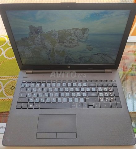 HP 250 6006U/ I3 /ème Géneration / 4 Go / 500 HDD 