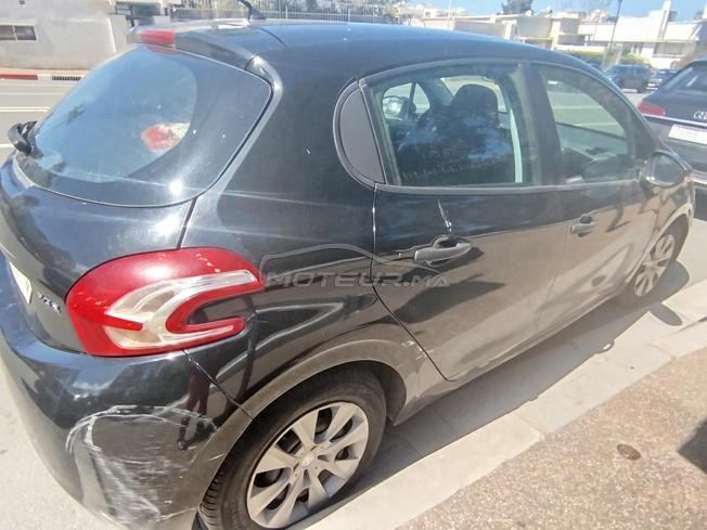 Peugeot 208 Essence Automatique 2014 à Casablanca