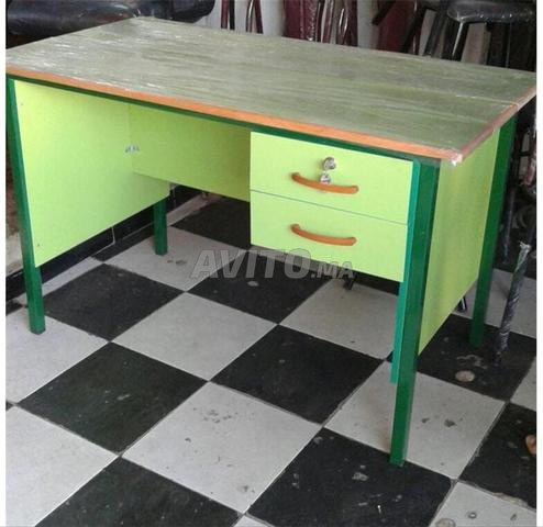 Bureaux Scolaires De Aa Toute Laa Ville