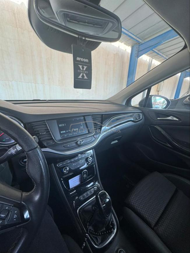 Opel Astra Diesel Manuelle 2019 à Oujda