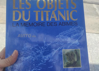 Grand Livre objet titanic