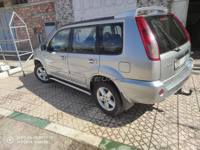 voiture bonne état nissan dédouaner 2012