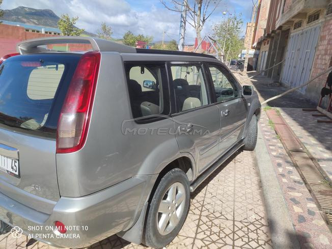 voiture bonne état nissan dédouaner 2012