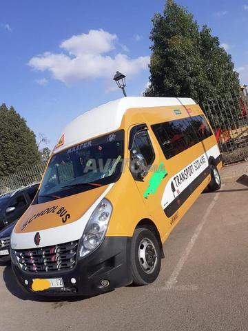 je me vente renault master trés bn etas 34 plasse