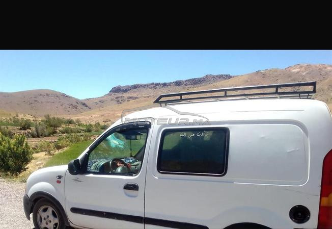 Renault Kangoo Diesel Manuelle 2000 à Ouarzazate