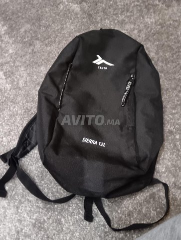 Cartable moyen Type Sierra 12L Marque TENTH