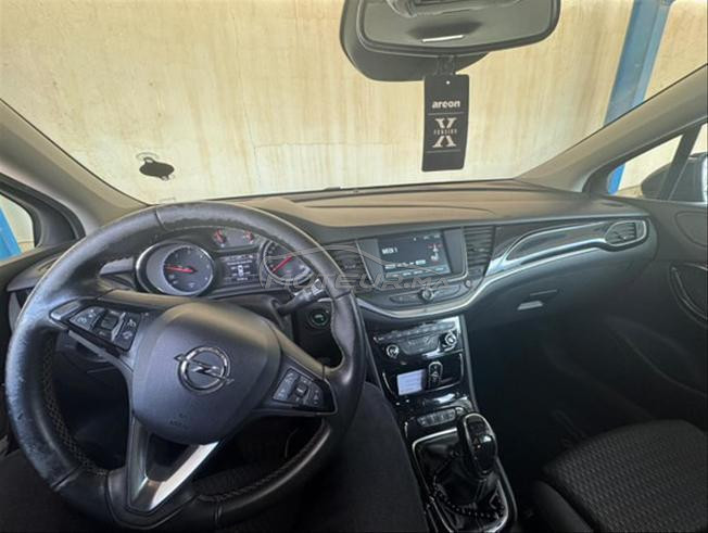 Opel Astra Diesel Manuelle 2019 à Oujda