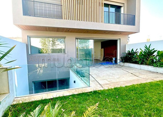 VILLA NEUVE A LOUER À AIN DIAB 