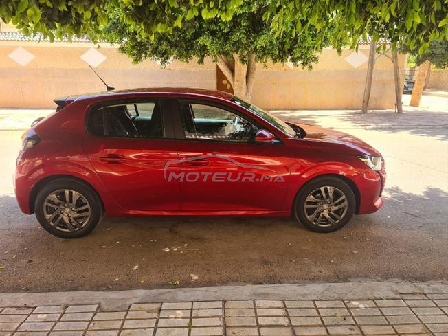 Peugeot 208p