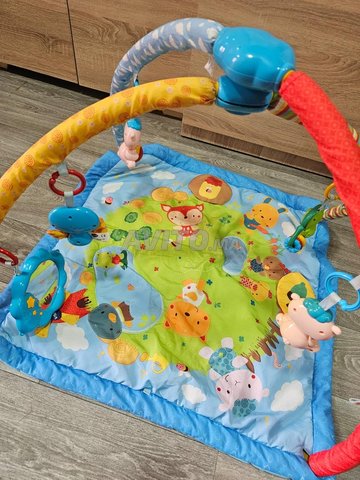 Tapis d'éveil Vtech 