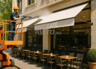 Nettoyage de bâches de cafés