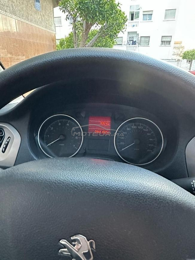 Peugeot 301 Diesel Manuelle 2019 à Tanger