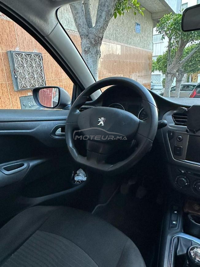 Peugeot 301 Diesel Manuelle 2019 à Tanger