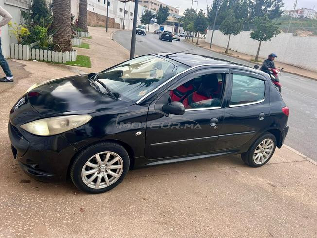 Peugeot 206 Essence Manuelle 2010 à Rabat