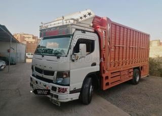 شاحنة FUSO قوية وعملية بحالة جيدة