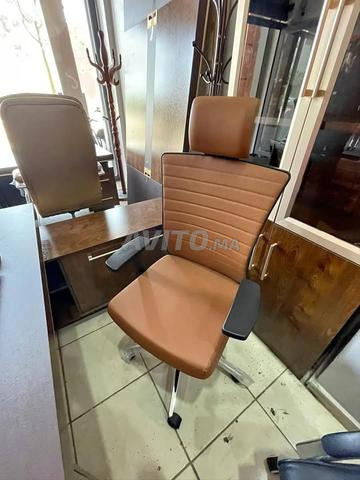 chaise en couleur noire haut qualité - 2