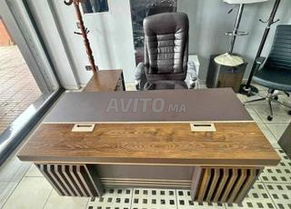 Bureau en Bois Durable et Écologique 