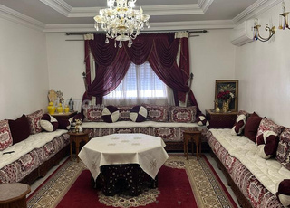 صالون مغربي للبيع سدادر مع مضاربهم 