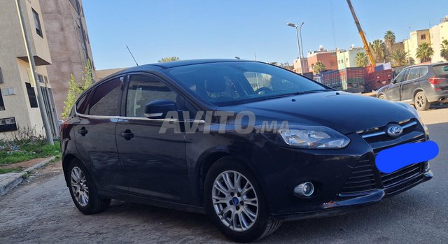 ford foucus titanium 