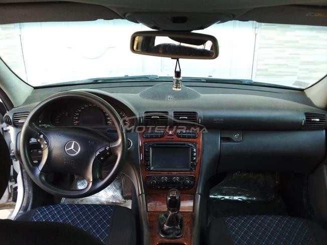 Mercedes-Benz 220 Diesel Manuelle 2005 à Nador