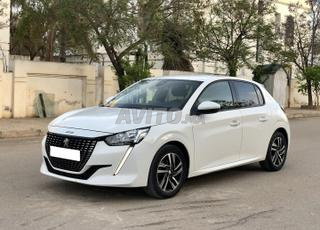 Peugeot 208 ALLURE 2020 à Fès