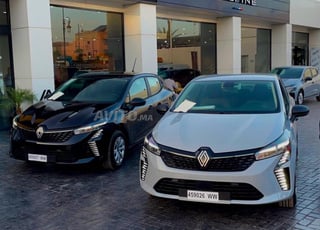 Clio 5  à louer aéroport Marrakech 