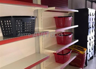 Rayonnage de présentation en promotion 