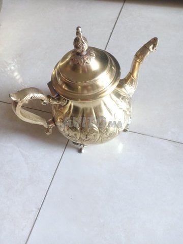 براد او إبريق شاي من نحاس théière Marocain