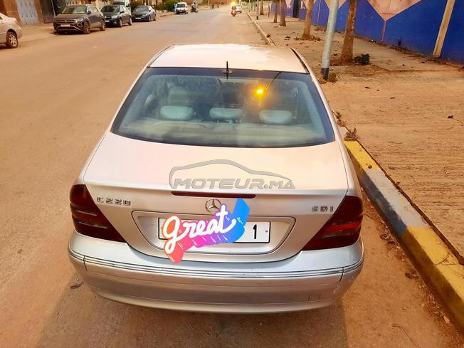 Mercedes-Benz 220 Diesel Manuelle 2002