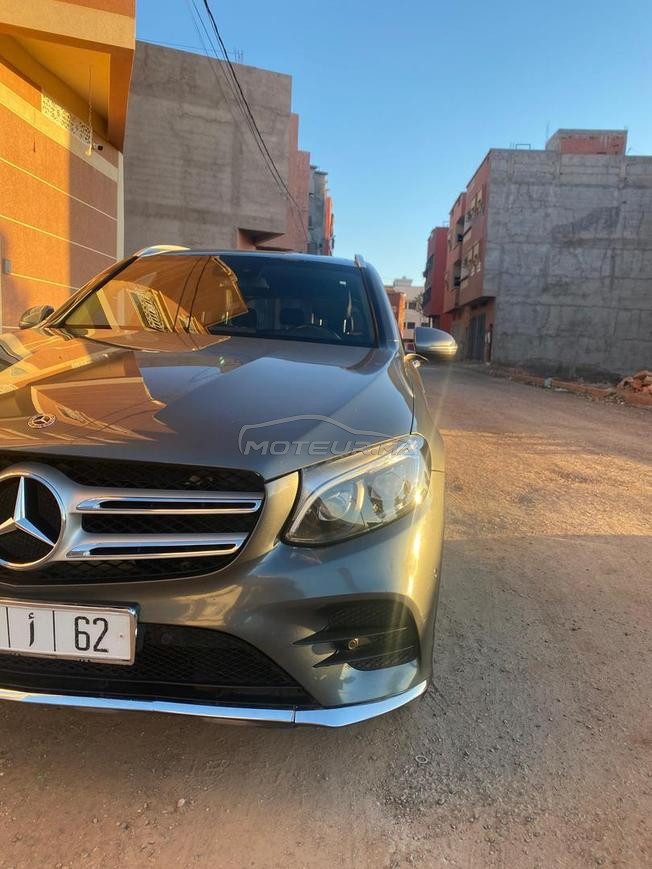 Mercedes-Benz 220