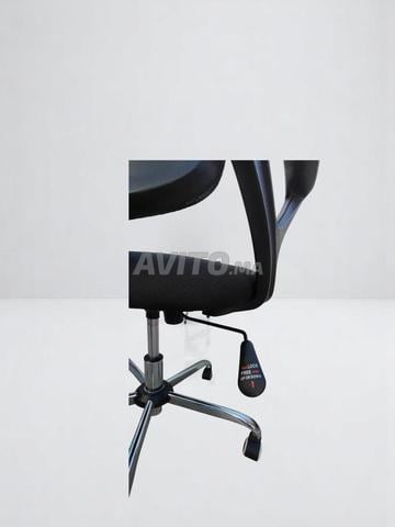 كرسي مكتب شبكي طراز طنجة