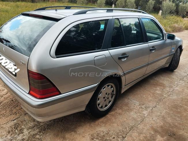 Mercedes Class C 220 Carte grise