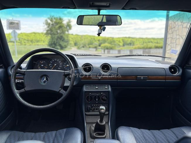 Mercedes-Benz 280 E full options 1 ere main
