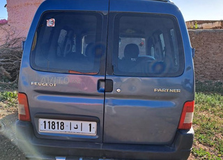 Peugeot Partner Diesel Manuelle 2009 à El Jadida