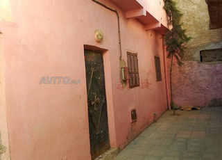 دار للبيع في بير الجديد 