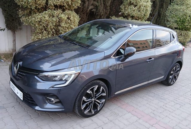 Renault Clio  Diesel Manuelle  2022  à  Agadir