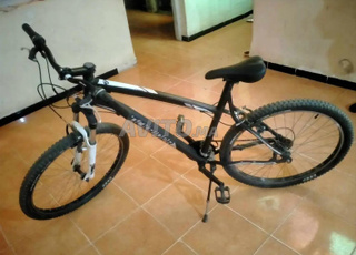 Rockrider بيكلا نقي من فرنسا 