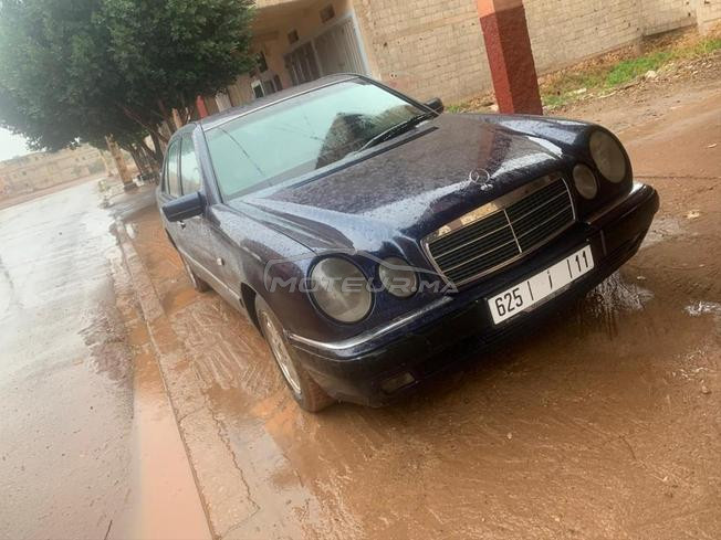 مرسيدس عوينات