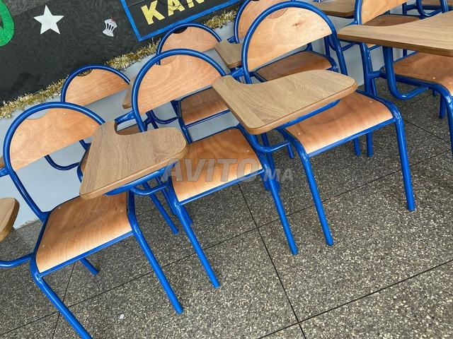 Chaise éducative avec tablette écritoire – Neuve