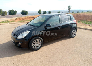 Hyundai i20 Essence Manuelle 2013 à Sefrou